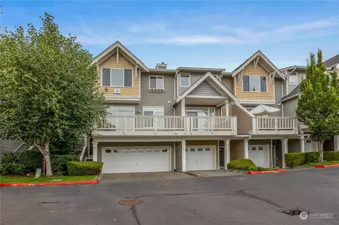 23120 SE Black Nugget Rd #J-1, Issaquah, WA 98029