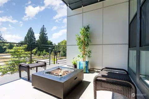 26602 NE Big Rock Rd #102, Duvall, WA 98019