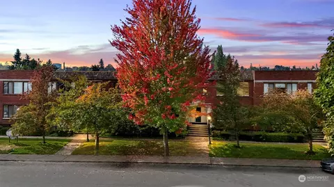 2120 Highland Ave #205, Everett, WA 98201