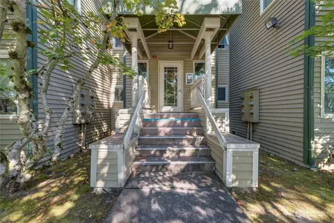 20318 Bothell Everett Hwy #A301, Bothell, WA 98012