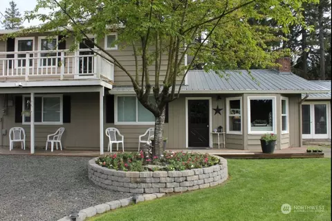 9289 Glenwood Rd SW, Port Orchard, WA 98367
