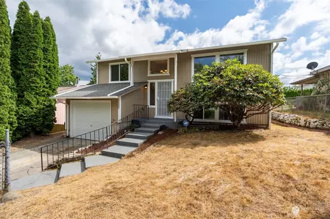 1122 E 62nd St, Tacoma, WA 98404