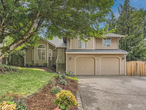 20219 SE 258th St, Covington, WA 98042