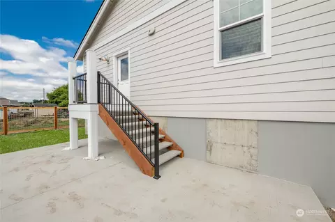511 Second St, Sumas, WA 98295 photo 27