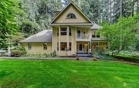 22805 NE 47th St, Redmond, WA 98053