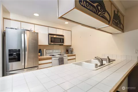 9727 18th Ave W #C102, Everett, WA 98204 photo 13