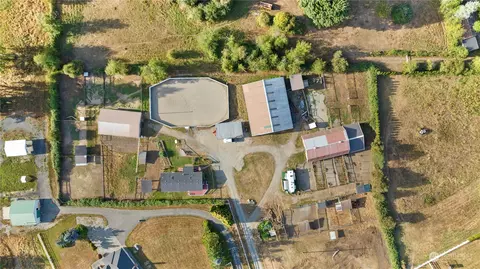 17372 SE Lake Moneysmith Rd, Auburn, WA 98092