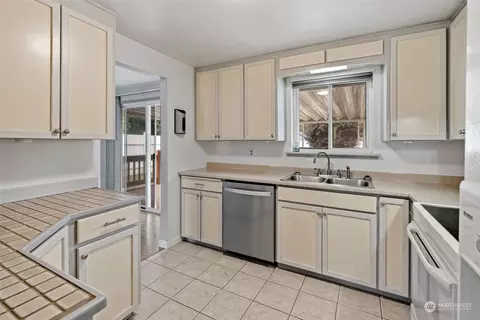 17420 15th Ave E, Spanaway, WA 98387 photo 10