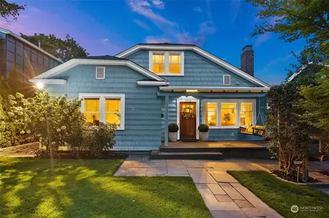 2710 11th Ave E, Seattle, WA 98102