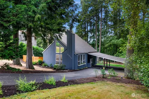 21923 4th Ave SE, Bothell, WA 98021