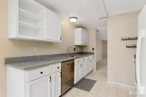 16530 23rd Ave SE #A1, Bothell, WA 98012 photo 2