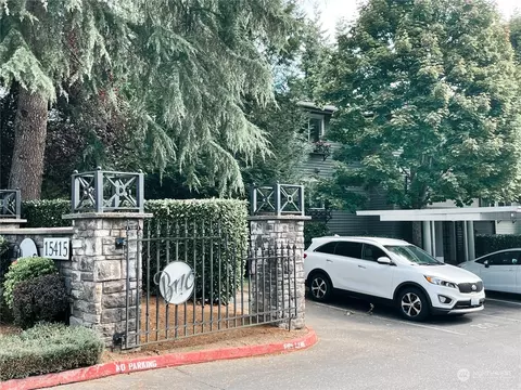 15415 35th Ave W #A202, Lynnwood, WA 98087