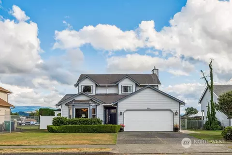 3150 Wynalda Dr, Enumclaw, WA 98022