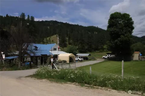7944 Eagle Creek Rd, Leavenworth, WA 98826