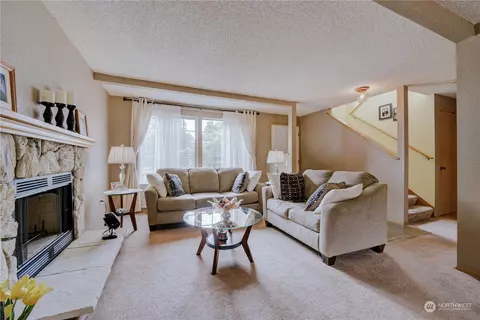 611 187th St E, Spanaway, WA 98387 photo 4
