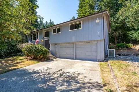 158 Brook Dr, Chehalis, WA 98532