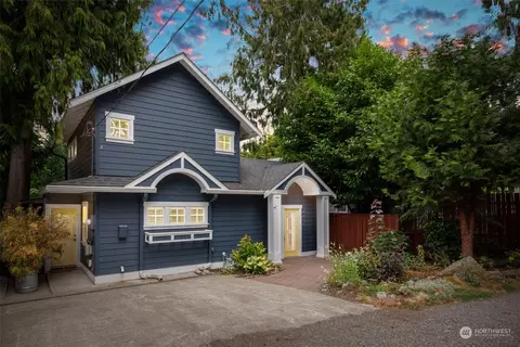 4606 SW Maple Way, Seattle, WA 98136