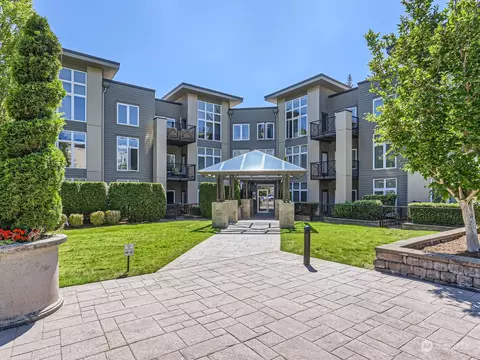150 102nd Ave SE #301, Bellevue, WA 98004