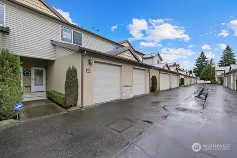 418 17th St SE #5C, Auburn, WA 98002