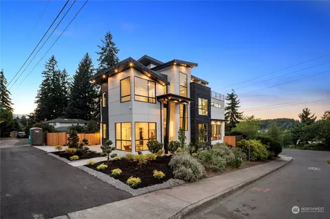 15334 SE 38th Pl, Bellevue, WA 98006