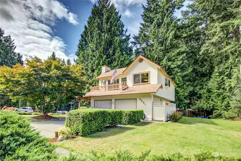 8201 Winchester Ct NW, Bremerton, WA 98311