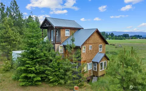 810 Dunnagan Ave, South Cle Elum, WA 98943