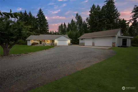 4809 236th St E, Spanaway, WA 98387