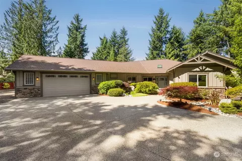 13581 NW Northwoods St, Seabeck, WA 98380