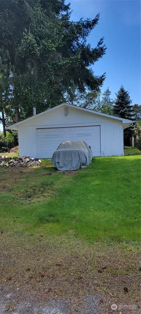 3112 Locust Ave W, University Place, WA 98466