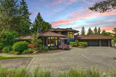 19514 SE 16th St, Sammamish, WA 98075