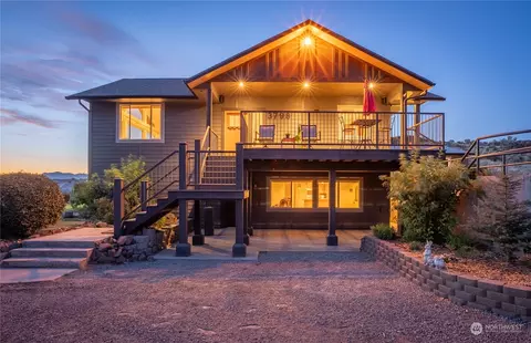 3798 Searles Rd, Malaga, WA 98828
