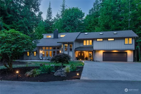 15128 Baker Heights Rd, Mount Vernon, WA 98273