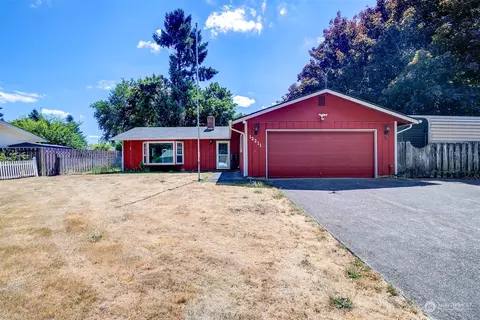 12211 NE 33rd St, Vancouver, WA 98682