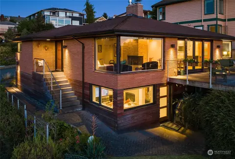4105 SW Holly St, Seattle, WA 98136