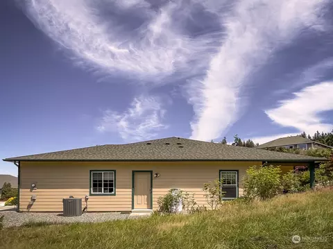 71 Topaz Way, Sequim, WA 98382 photo 3