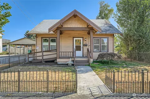 608 9th St SE, Auburn, WA 98002