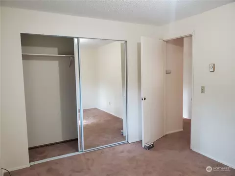 19311 19313 B St E, Spanaway, WA 98387 photo 5
