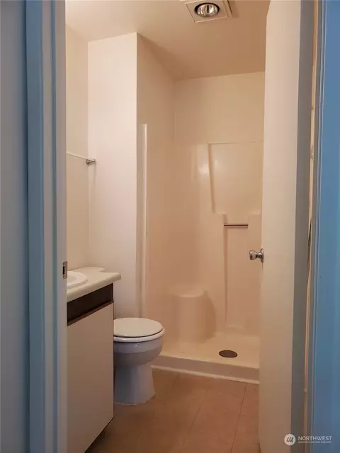 19311 19313 B St E, Spanaway, WA 98387 photo 2