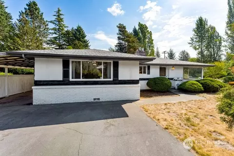 17042 4th Ave S, Burien, WA 98148