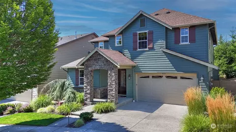 9325 Satterlee Ave SE, Snoqualmie, WA 98065
