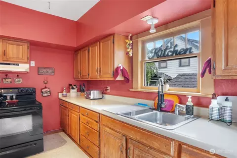2131 Baker Ave, Everett, WA 98201 photo 14