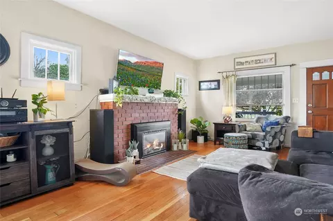 2131 Baker Ave, Everett, WA 98201 photo 8