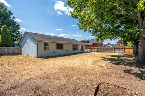 404 Kensington Ave NW, Orting, WA 98360 photo 16