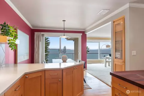 17702 Talbot Rd, Edmonds, WA 98026 photo 17