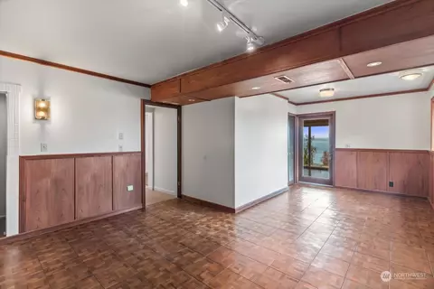 17702 Talbot Rd, Edmonds, WA 98026 photo 36