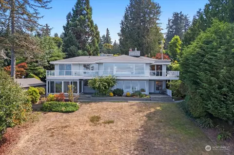17702 Talbot Rd, Edmonds, WA 98026 photo 4