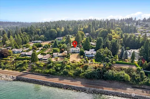 17702 Talbot Rd, Edmonds, WA 98026 photo 3
