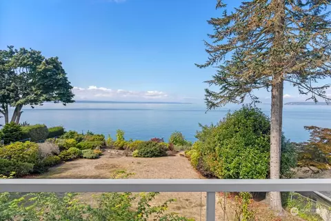 17702 Talbot Rd, Edmonds, WA 98026 photo 25