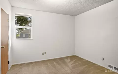 1932 Oakes Ave, Everett, WA 98201 photo 21