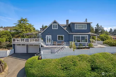 19610 26th Ave NW, Shoreline, WA 98177